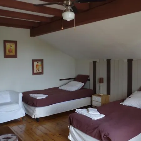 D'hotes La Vigneronne Nocleg ze śniadaniem 4*