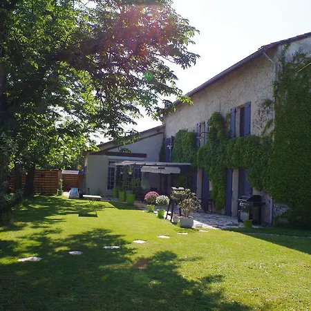 Nocleg ze śniadaniem D'hotes La Vigneronne Senouillac