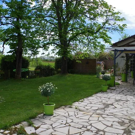 Nocleg ze śniadaniem D'hotes La Vigneronne 4*