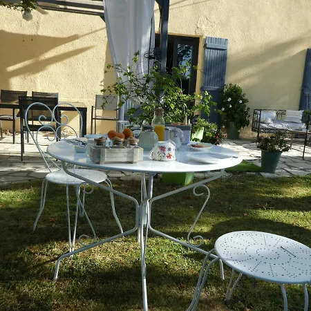 Couette-café D'hôtes La Vigneronne Senouillac